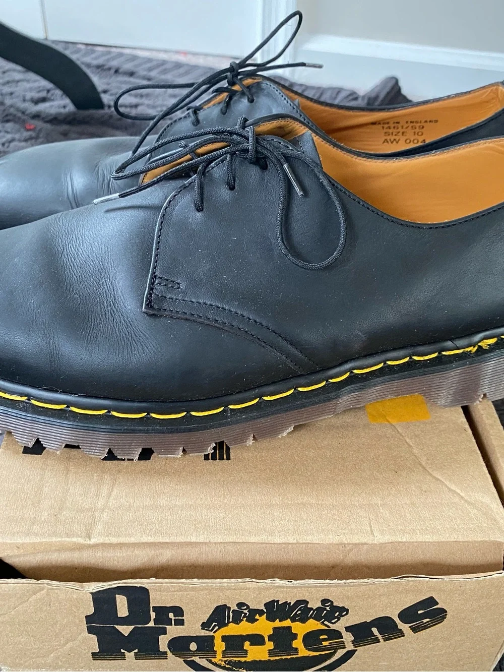 Vintage 1990s Dr. Martens 1461/59 Made in England 3-Eye Oxford Shoes Size 10